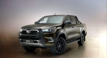 Toyota Hilux: Dayanıklı Tasarımın ve Gücün İfadesi