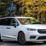 Chrysler Pacifica: Ailelere Uygun Lüks Minivan Analizi