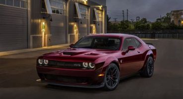 Dodge Challenger: Amerikan Spor Arabasında Güç