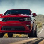 Dodge Durango SRT: Aile Arabası Kalıbında Bir Güç Makinesi