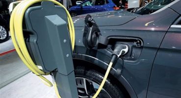 Elektrikli Araçların Pazar Payı: 2024’te Neleri Beklemeliyiz?