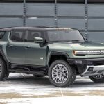 GMC Hummer EV: Elektrikli Arazi Aracında Güç ve İnovasyon