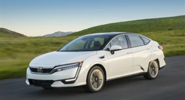 Honda Clarity Fuel Cell: Hidrojenle Çalışan Gelecek