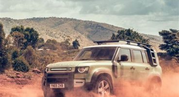 İzmir’in Taşrasından Şehir Merkezine: Land Rover Defender’ın Macerası