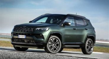 Jeep Compass: Kompakt Arazi Yetenekleri ve Şehir Konforu