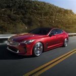 Kia Stinger GT: Dört kapılı Spor Aşağıda Güçlü Hareket