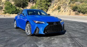 Lexus IS 500 F Sport: V8 Motorla Yüksek Performansa Lüks Yaklaşım