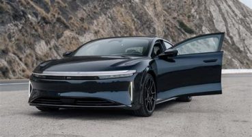 Lucid Air: Elektrikli Sedanlar İçin Yeni Performans Standardı
