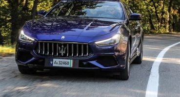 Maserati Ghibli: İtalyan Lüksü ve Güçlü Performans