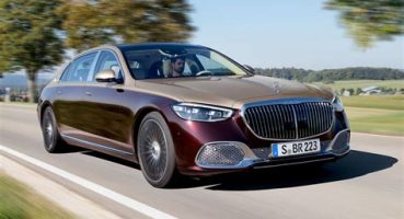 Mercedes S-Class Maybach: Ultra Lükste Liderlik ve Teknoloji