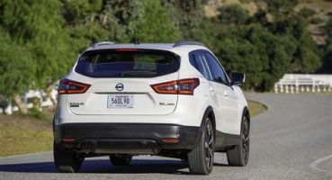 Nissan Rogue Sport: Dinamik Tasarım ve Kullanışlılık Analizi