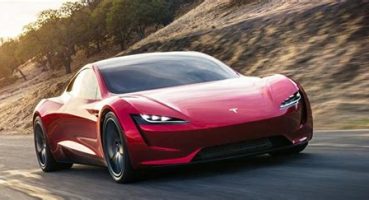 Tesla Roadster: Performans Arabalarında Elektrikli Çağ