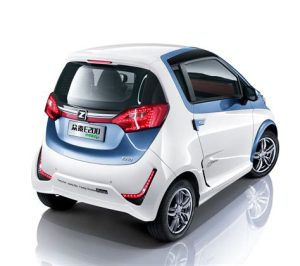 Zotye E200: Ekonomik Kompakt Elektrikli Araç İnovasyonu
