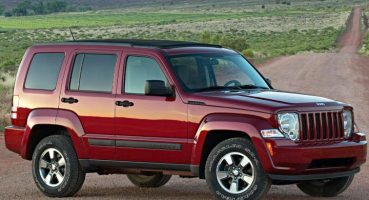 Jeep Liberty: Arazi Yetenekleriyle Dolu İdeal Kompakt SUV