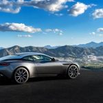 Aston Martin DB11: Lüks ve Performansı Birleştiren Tasarım