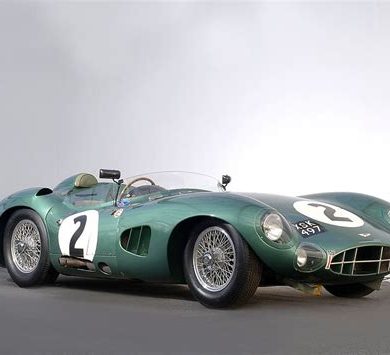 Aston Martin DBR1: Yarış Tarihinde İkonik Bir Efsane