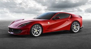 Ferrari 812 Superfast: Yüksek Hız ve Gücün İtalyan Selahiyeti