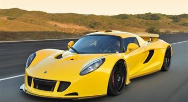 Hennessey Venom GT: 300 km/s Hız Rekoruna Koşan Araç