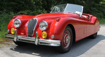 Jaguar XK140: Lüks ve Performansın Buluşma Noktası