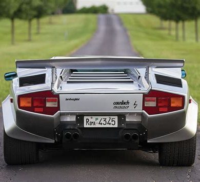Lamborghini Countach: Klasik Süper Arabaların Devrimi