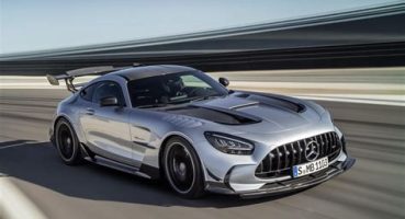Mercedes-Benz AMG GT Black Series: Yarış Teknolojileriyle Buluşma