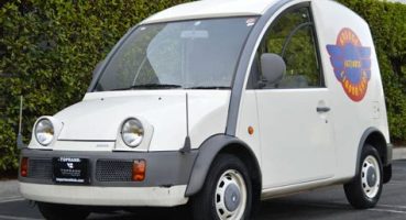Nissan S-Cargo: Retro Tasarım ve Kendine Has Tarzı