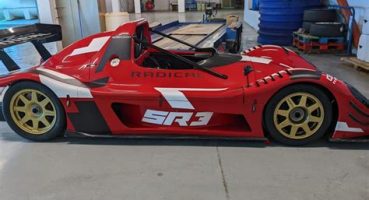 Radical SR3: Pistte Yüksek Performans için Tasarlanan Araç