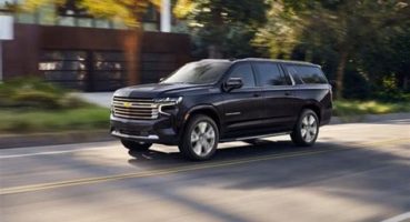 Chevrolet Suburban: Büyük Aileler İçin Geniş SUV