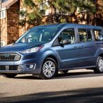 Ford Tourneo: Aileler İçin Modern Minivan Çözümü