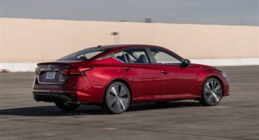 Nissan Altima: Orta Büyük Sedan’da İleri Teknoloji