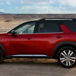 2022-nissan-pathfinder-exterior