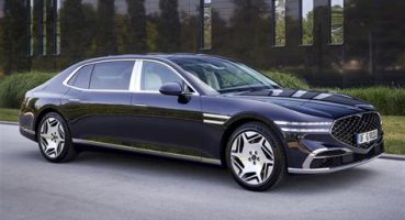 Genesis G90 Chauffeur Package: Şoförlü Kullanım İçin En İyi Seçenek mi?
