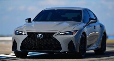 Lexus IS 500 F Sport: Kompakt Lüks Sedanda V8 Keyfi