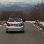 Otomobilden havaya ateş açan silahlı maganda yakalandı