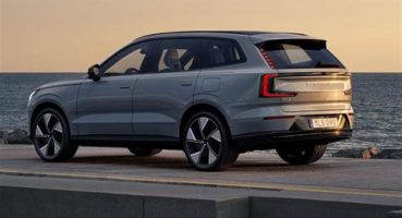 Volvo S80 2025: İsveçli Markanın Lüks Sedanı Geri Mi Dönüyor?