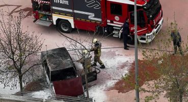 Ankara’da park halindeki araç alev alev yandı