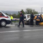 Denizli'de feci kaza: İki araç kafa kafaya çarpıştı