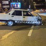 Karabük'te iki otomobilin çarpıştığı kazada 4 kişi yaralandı