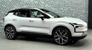 2025 Volvo EX30: Kompakt Elektrikli SUV Piyasaya Meydan Okuyor