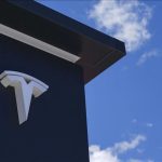 Musk tarih verdi: Sürücüsüz taksi hizmeti başlıyor mu?