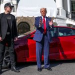 Trump-Musk gerilimi Tesla hisselerini vurdu