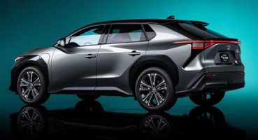 2025 Toyota bZ4X Güncellemesi: Elektrikli Japon SUV Ne Sunuyor?