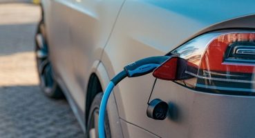6 ayda 9.1 milyon elektrikli otomobil satıldı