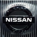 Nissan'a bir darbe de Mercedes'ten