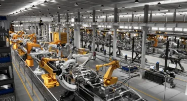 Otomotiv devinde insansı robot isyanı. Üretim tamamen durabilir