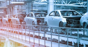Otomotivde soğuk savaş. Toyota zirveden düşecek mi?
