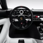 Yeni Porsche Mission S manuel vites seçeneği sunabilir